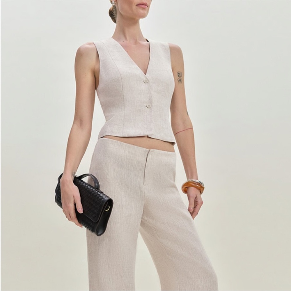 NWT • Reformation Anita Linen Vest - Picture 3 of 8